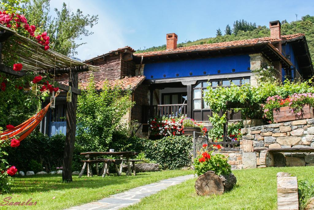 Apartamentos Samelar Camaleño المظهر الخارجي الصورة